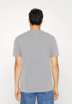 Pier One 3 Pack - T-Shirt Basic - Mottled Light Grey/Pink/Black -Herenkleding 053252eb1a644e998d56bb8bd9ef18b2