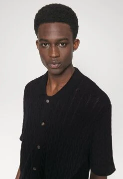 Les Deux Garrett Knitted Shirt - Vest - Black -Herenkleding 172728820d46405bbb4c7508f6220ee0