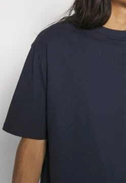 YOURTURN 3Pack Unisex - T-Shirt Basic - Olive, Beige, Dark Blue -Herenkleding 1e075a2d112d48c99ff250af538b6565