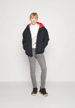 Jordan Puffer Jacket - Winterjas - Black/Fire Red -Herenkleding 4decd73e0c04420bbca37ff94acc0c64