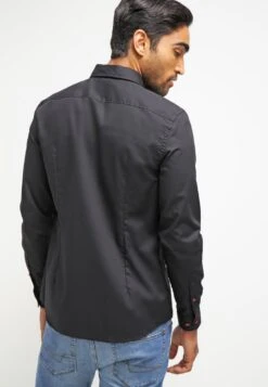 Pier One Overhemd - Black/Red -Herenkleding 541db60587bd47b6bcb022561be12193