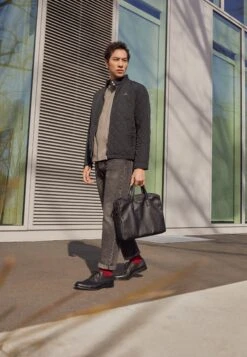 Pier One Leather - Veterschoenen - Black -Herenkleding 6c614df4222a4f3185b9d5cc4267bfb8