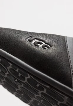 Ugg Scuff - Pantoffels - Black -Herenkleding 70f203e066234c8cbc3f3ebb69f2e5e9