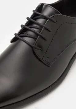 Pier One Unisex - Veterschoenen - Black 11 Pier One Unisex - Veterschoenen - Black -Herenkleding 8a9bd481c8e64cf6b9102aadda594c13