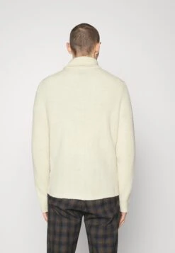 NN07 Holger - Trui - Ecru -Herenkleding d4b24348a00643cc9f1a44eaa6ada167