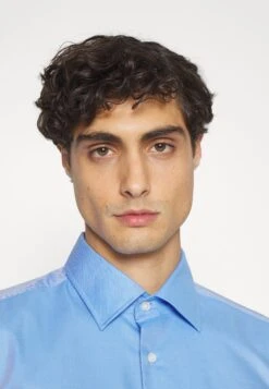 Boss Hank- Zakelijk Overhemd - Light Pastel Blue -Herenkleding e58ea85b16e145008d760932497ab86f