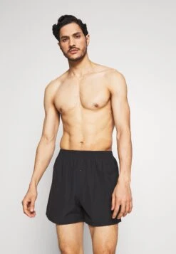 Pier One 5 Pack - Boxershort - Black/Grey/Red -Herenkleding f742d0c815cc40a58f3d006327edcf64