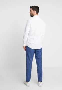 Pier One 2 Pack - Zakelijk Overhemd - White -Herenkleding fe3882eaf28b48838ea76cbb4b0ad904